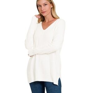 Zenana White Viscose Blend Front‎ Seam V-Neck Oversized Sweater Side Split